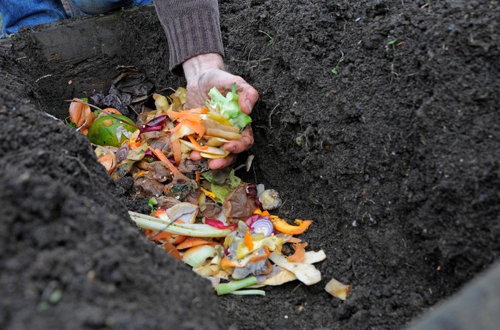 How to make a composting trench